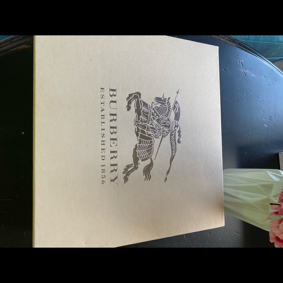 Burberry sandals - Picture 2 of 4